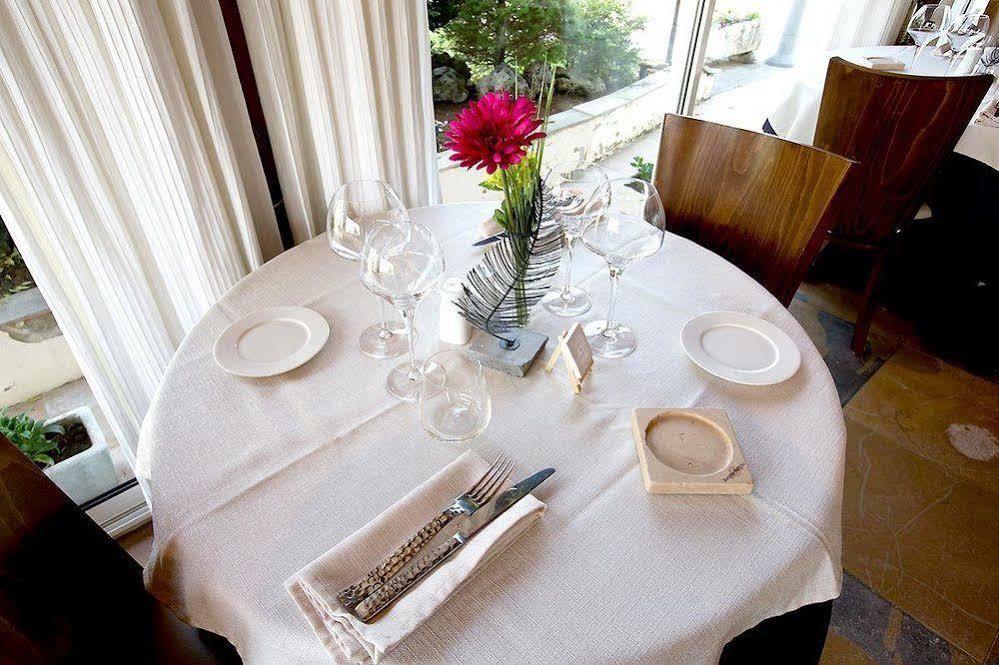 Hotel-Restaurant "La Gremelle" Ladoix-Serrigny Esterno foto