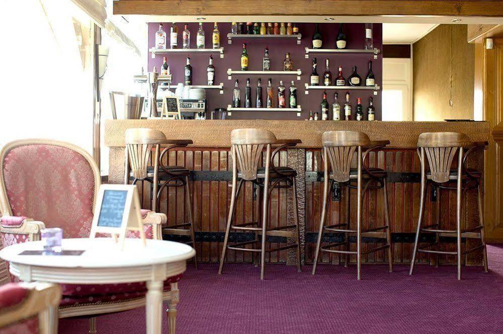 Hotel-Restaurant "La Gremelle" Ladoix-Serrigny Esterno foto
